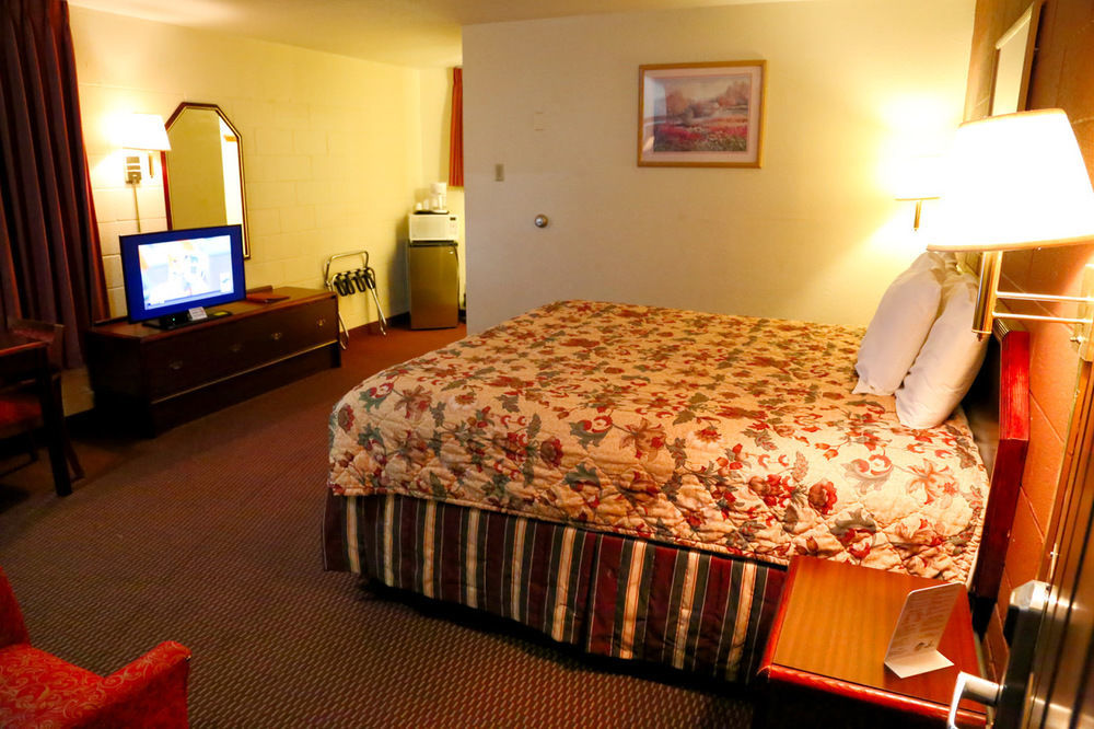 הרמיסטון Economy Inn מראה חיצוני תמונה